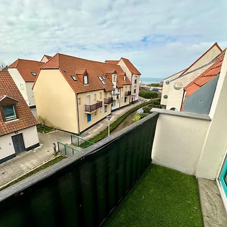 Bleublancmer Apartment *